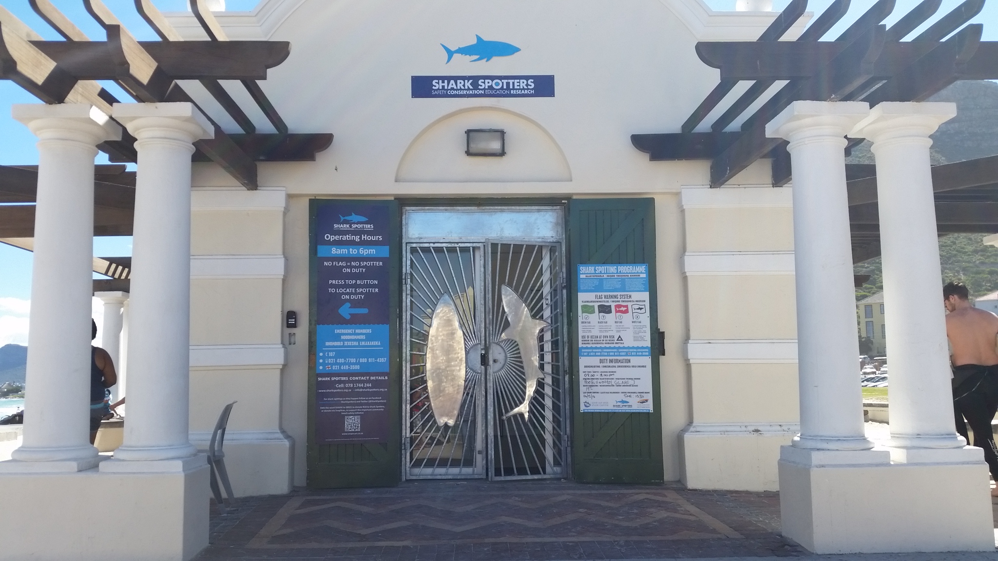 Education is key to a successful shark safety strategy. In 2014 Shark Spotters opened an Info Centre on Muizenberg beach that serves as an interactive space where members of the public can learn about shark safety and ocean conservation issues. © Shark Spotters