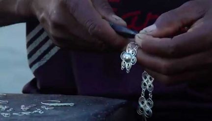 Silver being hand-crafted on Ibo – via Timbuktu Chronicles