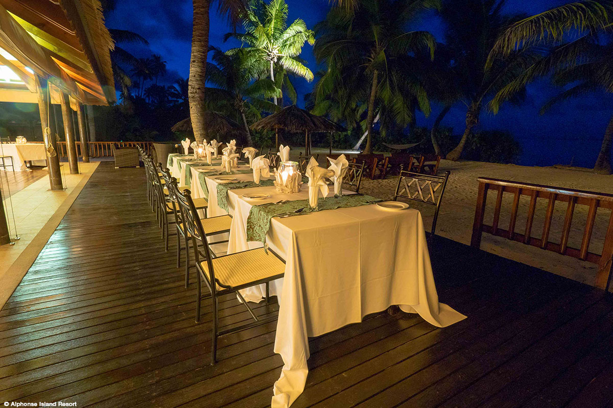 Dining area at Alphonse Island Resort – via AOS Fly Fishing